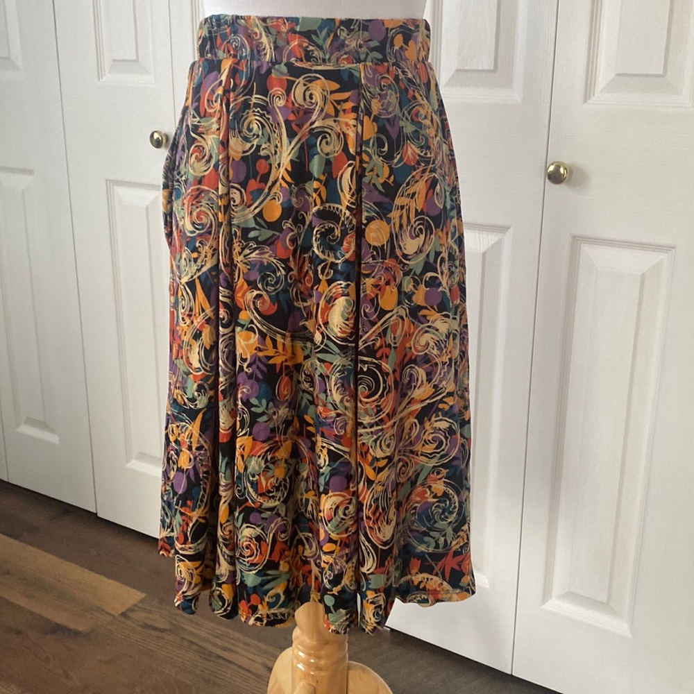 Size Small Madison skirt by LulaRoe